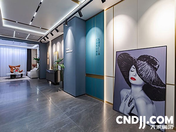 楚楚荣膺“大家居网2022年度顶墙十大品牌”